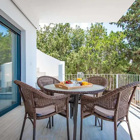 Capistrano Garden, Piscina Privada Y Vistas Al Mar 度假居 内尔哈